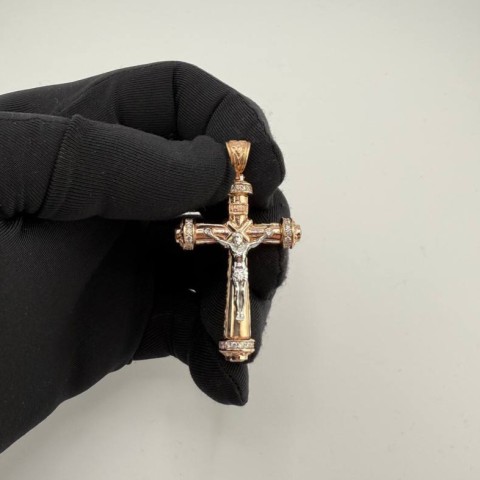Cross with diamonds